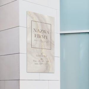 szyld prostokątne logo na beżowym marmurkowym tle